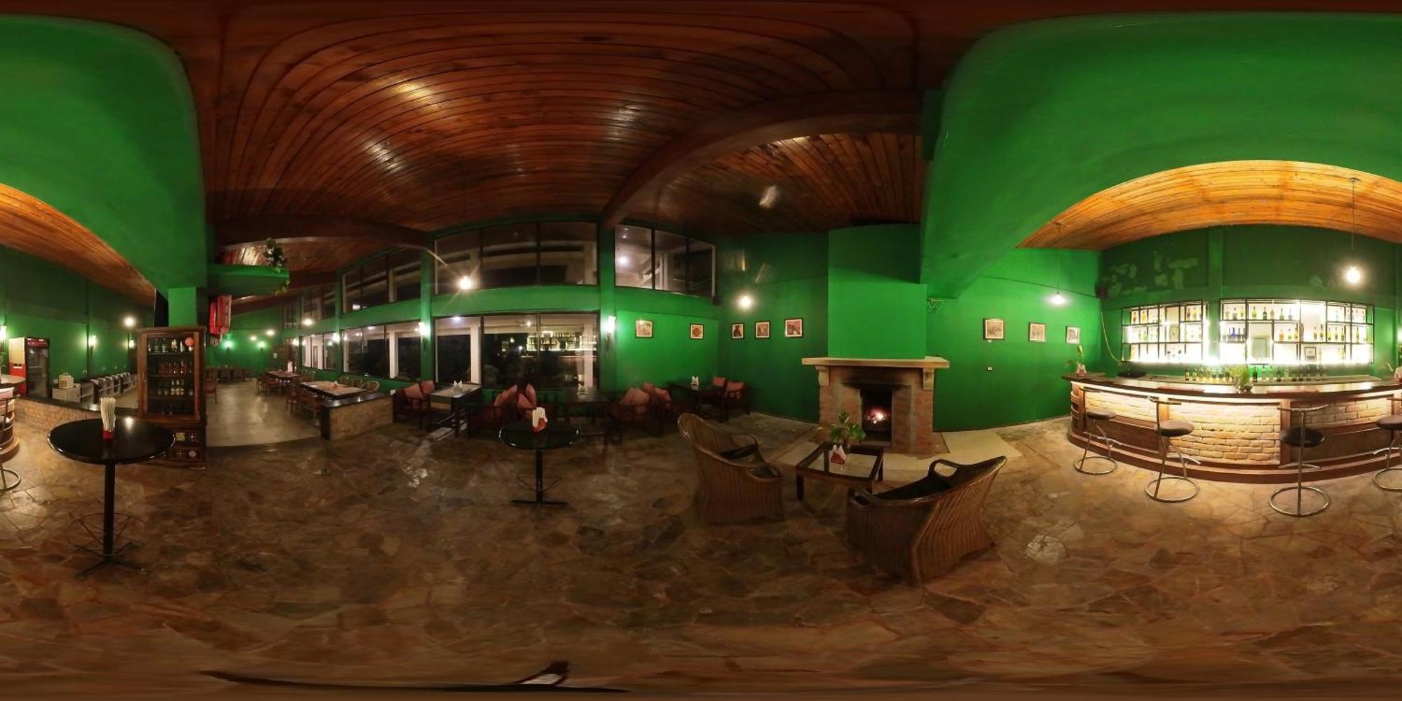 Hotel Landmark Woods Kāziranga Esterno foto